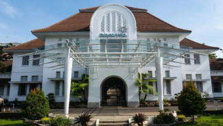 Dari Bandung ke 150 Negara, Bio Farma Tertinggi Ekspor Nasional 2025
