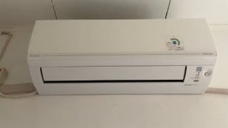 Daikin FTKC25TVM4 Inverter AC 1 PK Super Irit 680W Bikin Tagihan Listrik Ramah Kantong