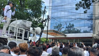 Kantor Kadin Bandung Digeruduk, Tuntut Gedung Disegel dan Nizar Sungkar Disahkan