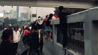 Jam Belajar Masyarakat Jadi Senjata Lawan Kenakalan Remaja di Era Digital