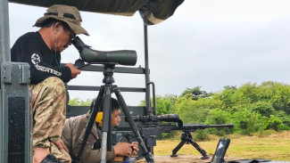 Marinir Uji Sniper Nasional di Jarak Ekstrem 900 Meter, Apa Tantangan Terberatnya?
