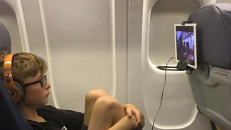 Tablet WiFi Layar Besar Bikin Anak Betah Saat Mudik di Jalur Tol dan Kereta