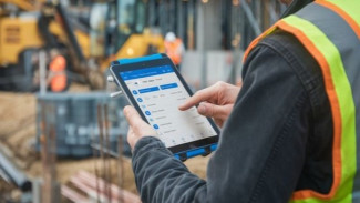 Realme Pad Mini 2026 Dibandrol 2 Jutaan, Ergonomis Buat Pekerja Lapangan