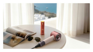 Dyson Supersonic Resmi Hadir! Hair Dryer Travel Mungil Harga Rp4 Jutaan