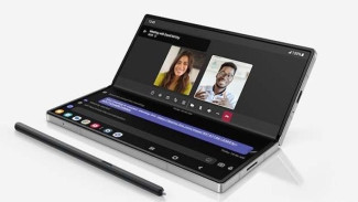 Galaxy Z Fold6 2026 Ubah Rutinitas Kerja Hybrid, AI Bantu Multitasking Cepat
