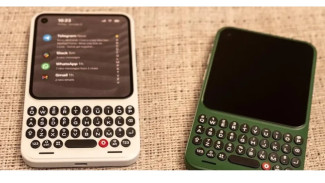 Clicks Communicator Hadir dengan Android 16, Usung Desain ala BlackBerry