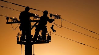 Terisolasi dari Kota, Desa di Garut Ini Mendadak Punya Listrik Mandiri 25 Ribu Watt!