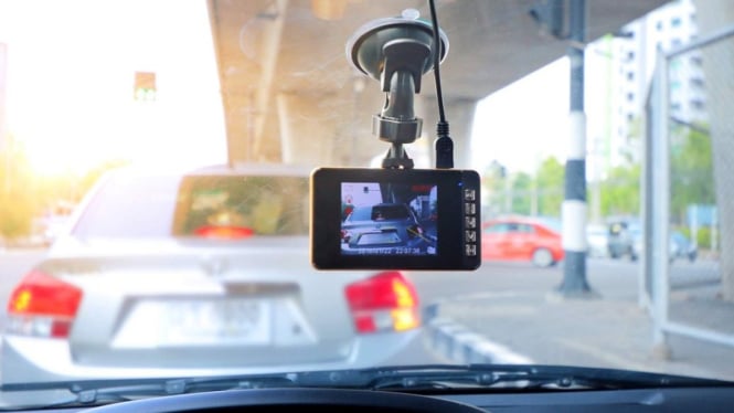 Dashcam Mobil (Ilustrasi)