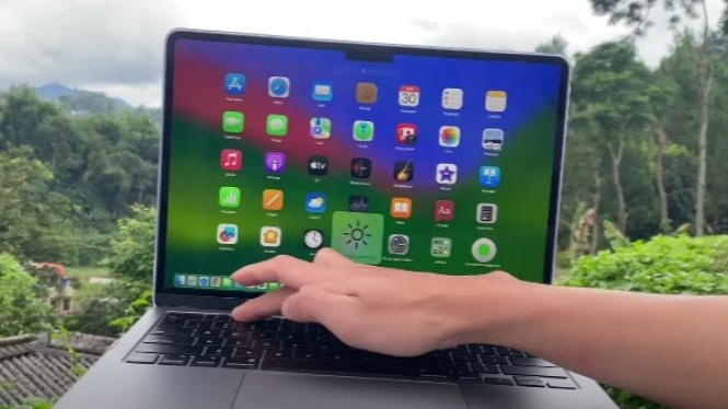 MacBook Air M2