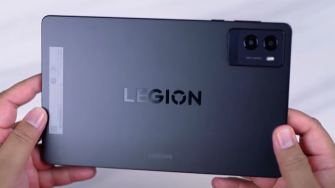 Legion Y700 2025