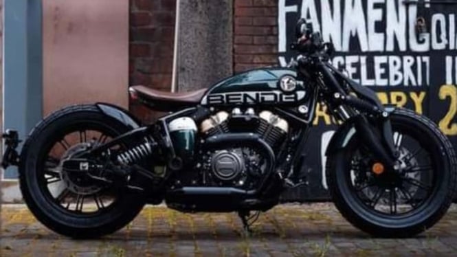 Keeway Benda Napoleon Bob 250