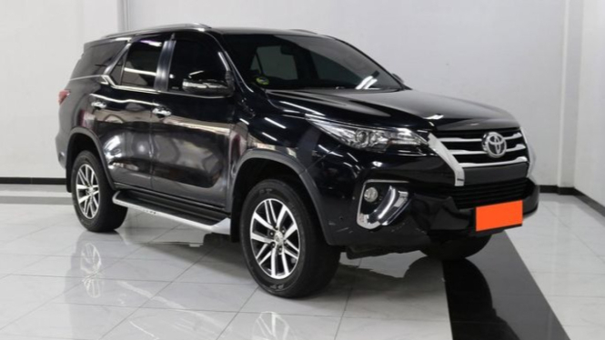 Ganti Cairan Mobil di Waktu yang Tepat