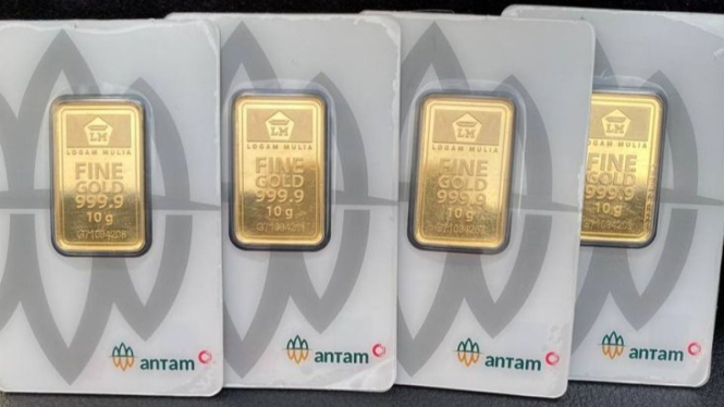 Harga Emas Antam Minggu Ini Anjlok