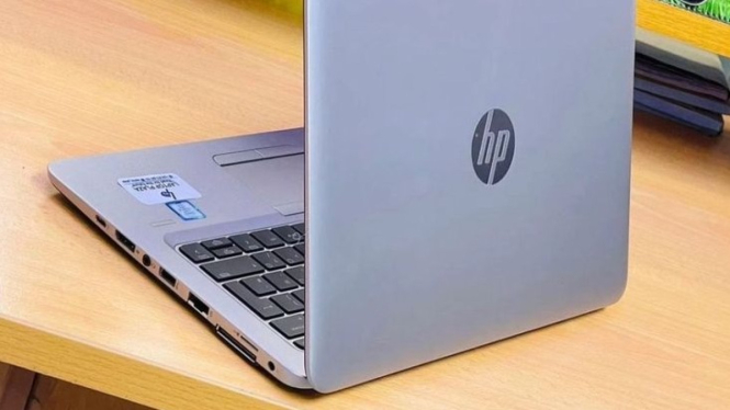 HP 240 g9a9va2at