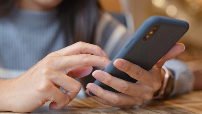Cara Pantau WhatsApp Pasangan dari HP