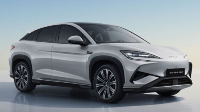 BYD Sealion 7