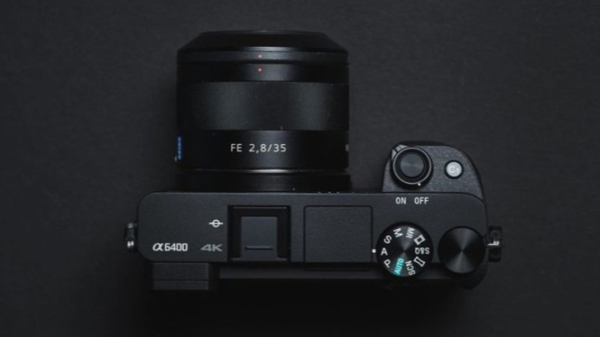 Sony A6400