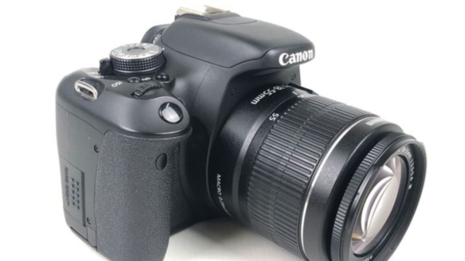 Kamera DSLR Canon EOS 600D