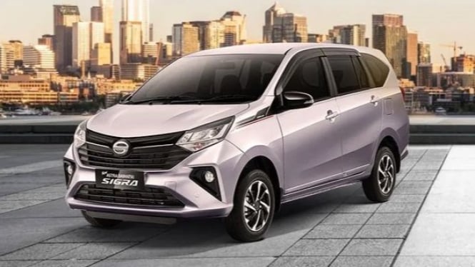 DAIHATSU SIGRA CICILAN 800 RIBU KREDIT MOBIL