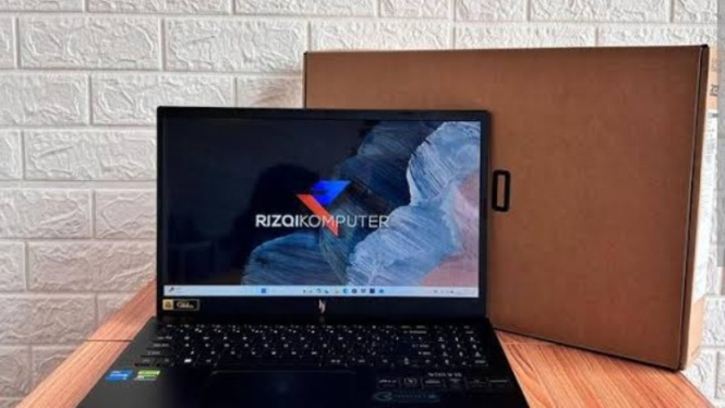 Acer Nitro V 15 i5 13420H