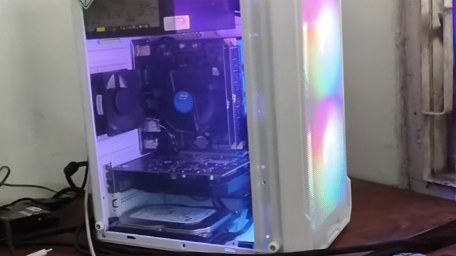 PC Gaming 2 Juta dengan VGA R7240