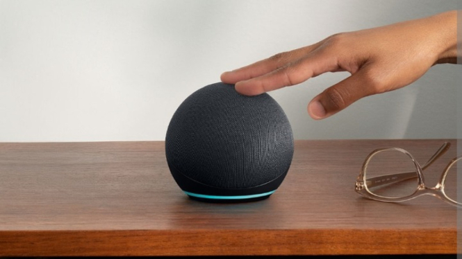 Amazon Echo Dot 5
