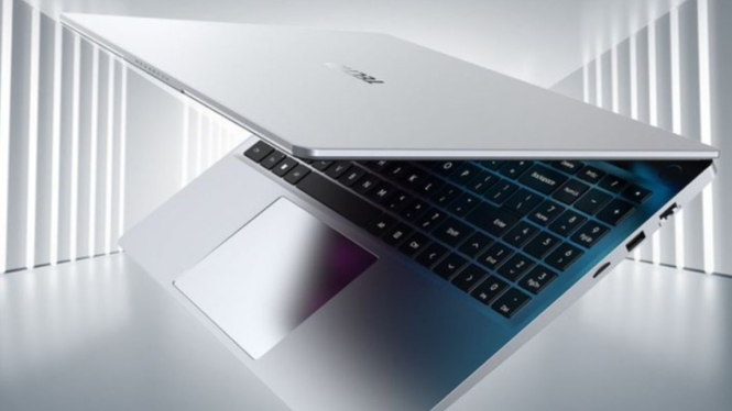Tecno Megabook K16S