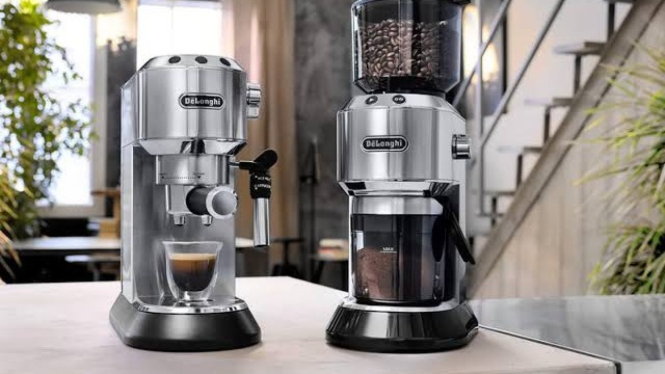 DeLonghi Dedica EC685