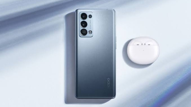 OPPO Reno 6 5G