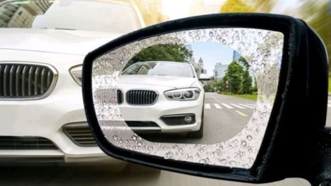 Cara Mengatasi Kaca Spion Mobil Buram