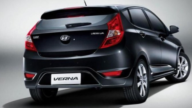 Mobil Hatchback