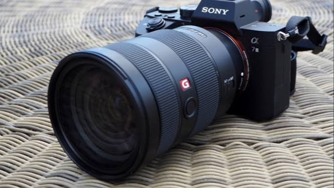 Sony Alpha 7 Mark III