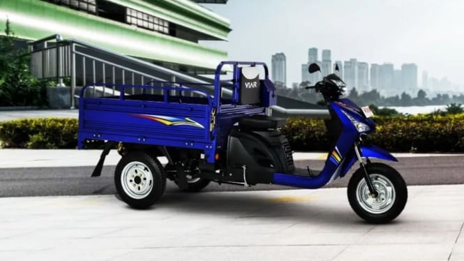 Motor roda tiga