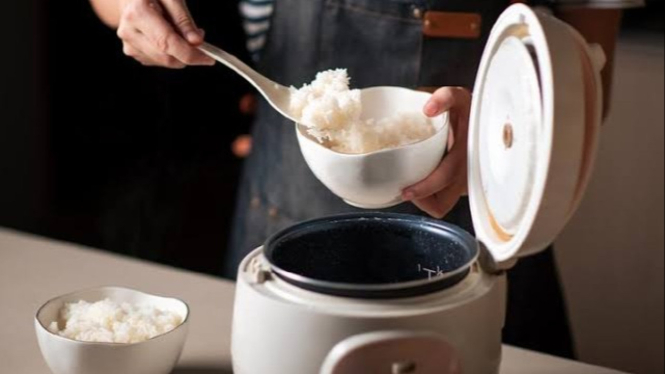 Masak Nasi di Rice Cooker