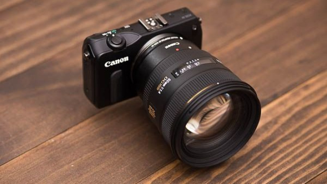 Canon EOS M3