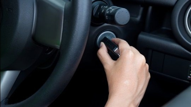 Cara Memanaskan Mobil dengan Benar