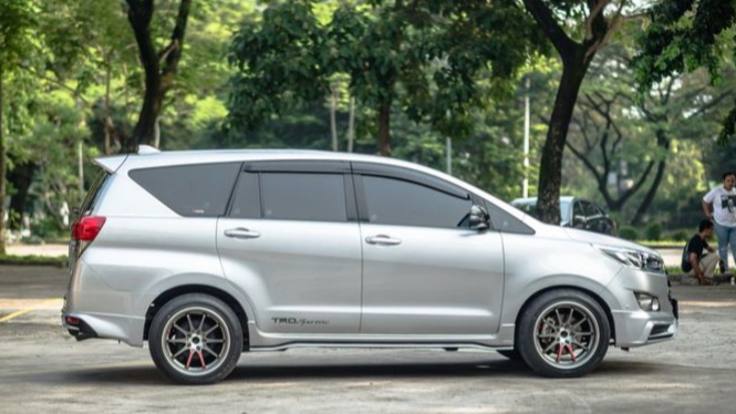 Innova Diesel