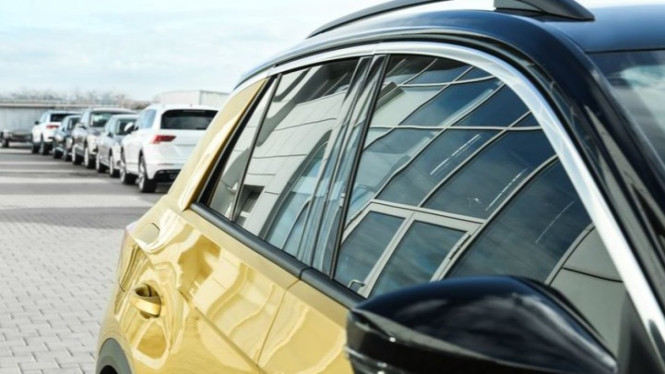 Cara Buka Kaca Mobil Agar Tidak Gerah