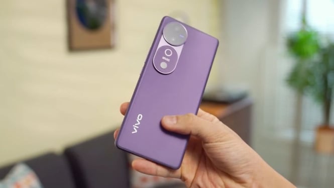 Vivo V40