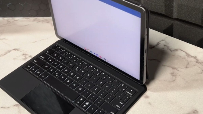 MILS Floating Keyboard