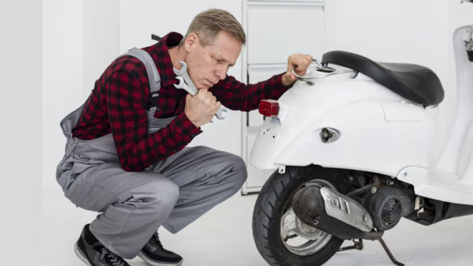 Servis Motor