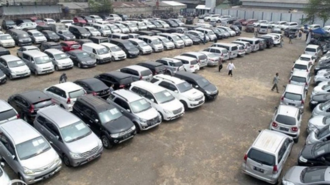 Tips Memilih Mobil Bekas