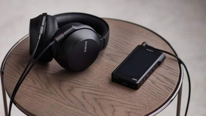Ilustrasi Headset