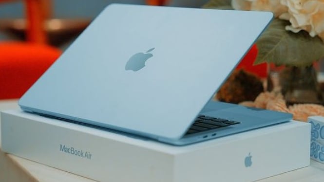 MacBook Air M4 2025