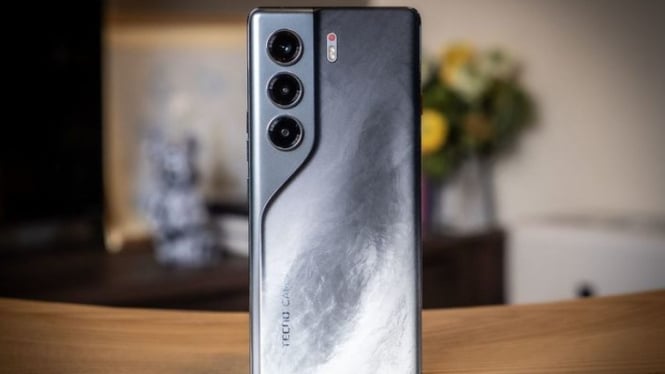 TECNO CAMON 40 PRO 5G
