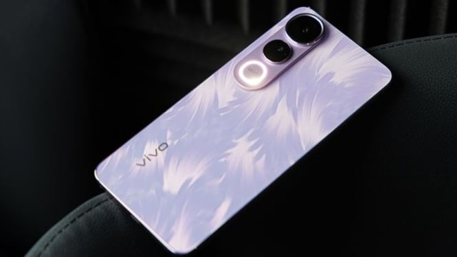 Vivo V50 Lite