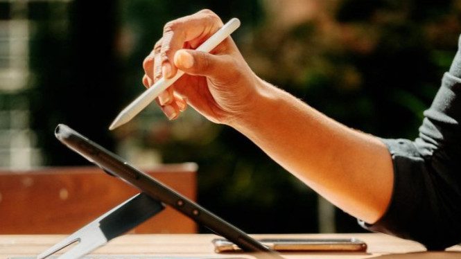 Ilustrasi Tablet