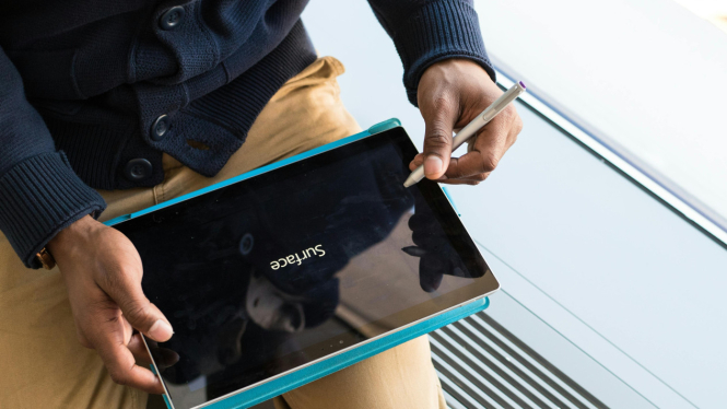 Using Tablet