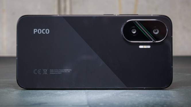Poco F7