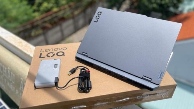 Lenovo Legion LOQ 15IRX9